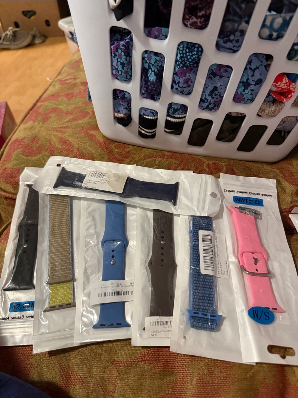 New Iwatch replacement silicone and woven watchbands size 42/44 mm set 7